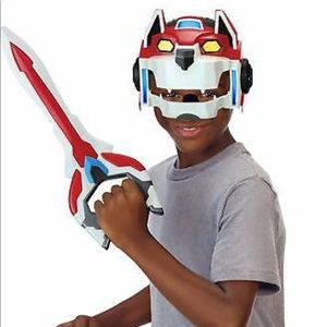 NWT Voltron red lion defender gear